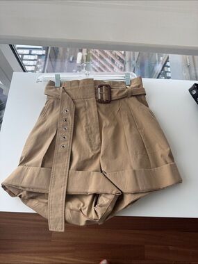Alexander McQueen Beige Pleated Women's Shorts